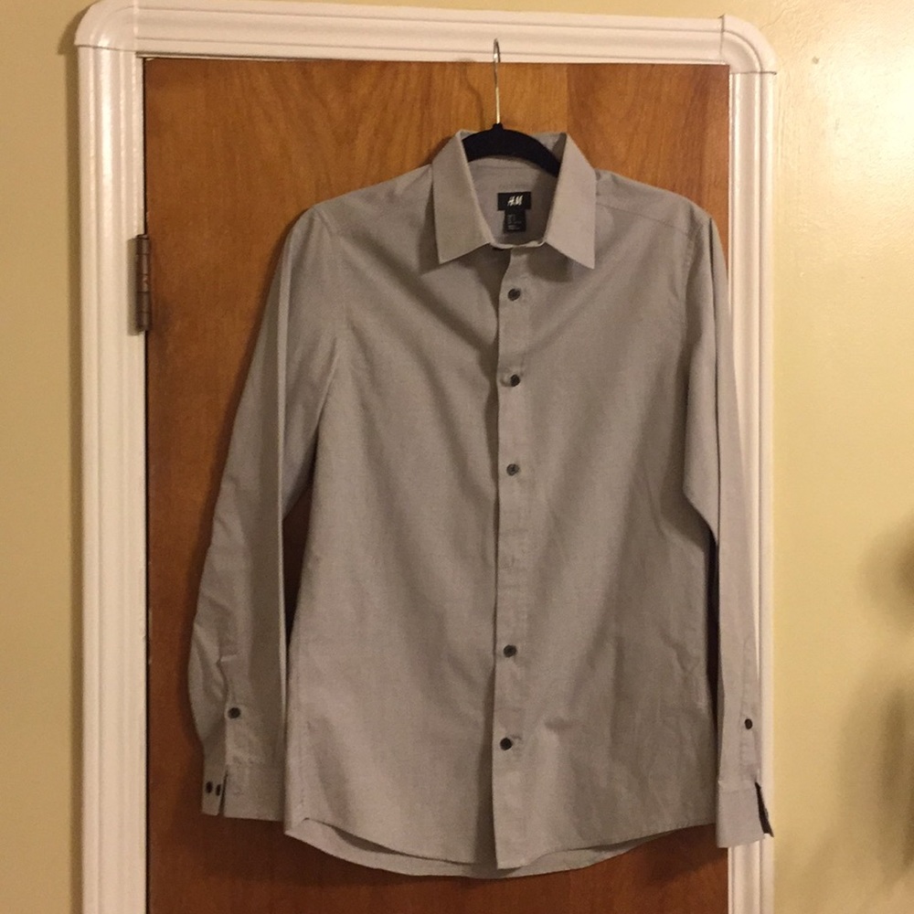 Light grey dress shirt